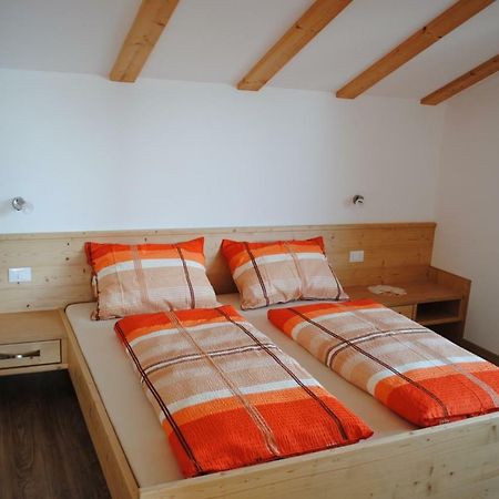 Finggeneislerhof Apartment วิลลานโดร ภายนอก รูปภาพ