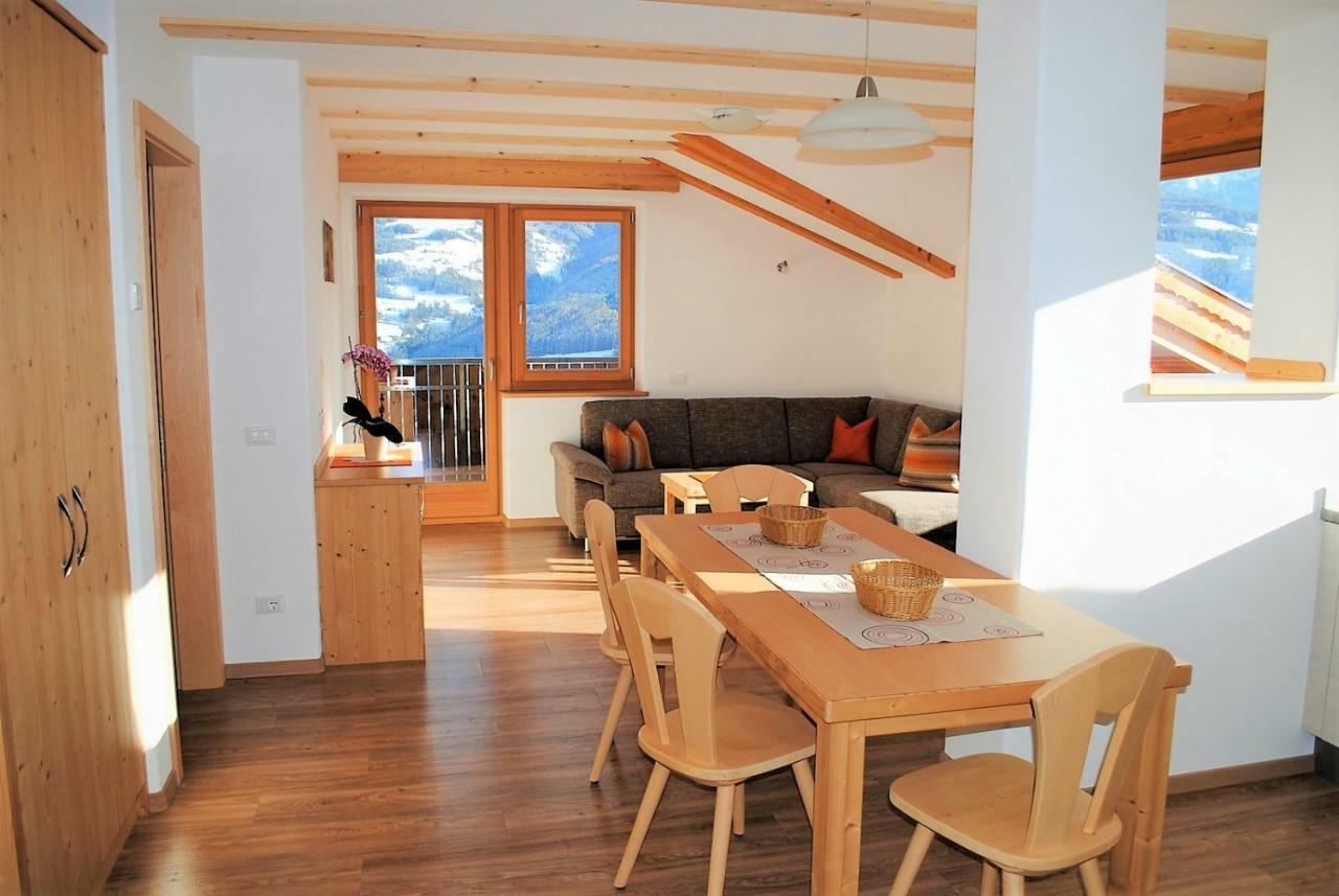 Finggeneislerhof Apartment วิลลานโดร ภายนอก รูปภาพ