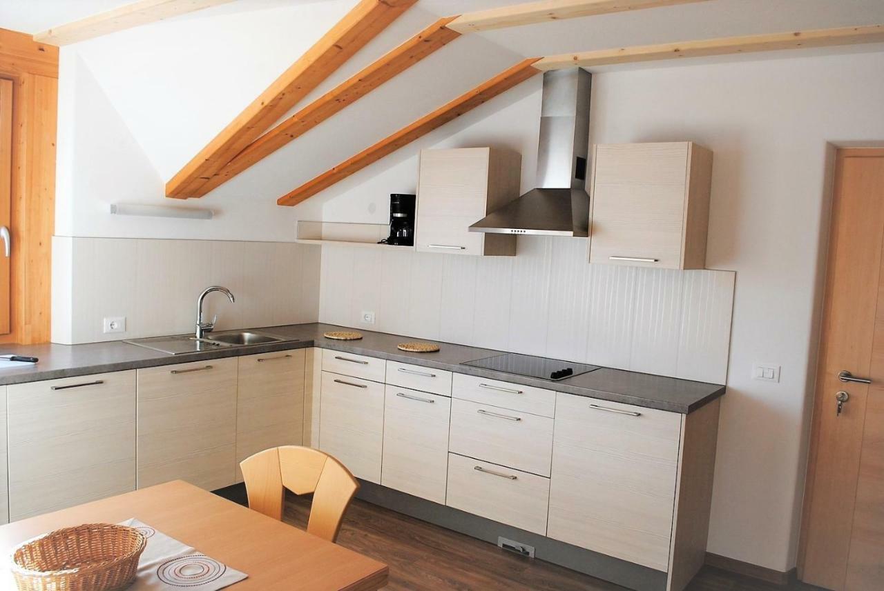 Finggeneislerhof Apartment วิลลานโดร ภายนอก รูปภาพ